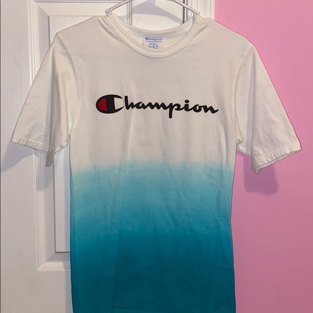 Champion tee